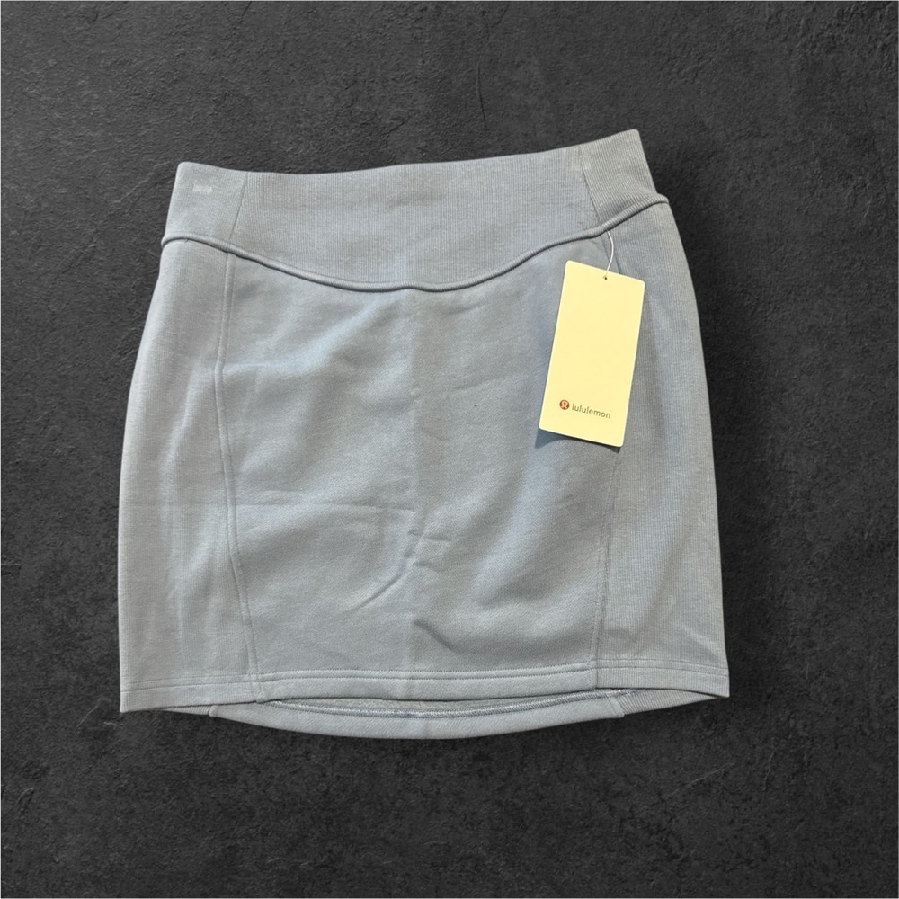 Lululemon Scuba HR Mini Skirt